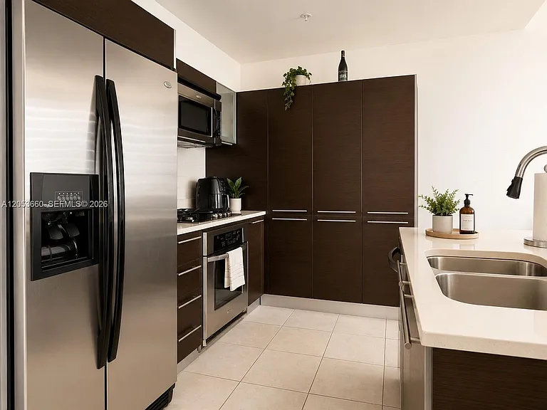 1900 N Bayshore Dr #3807 — Photo 8