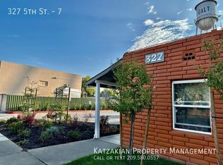 327 5th St APT 7, Galt, CA 95632