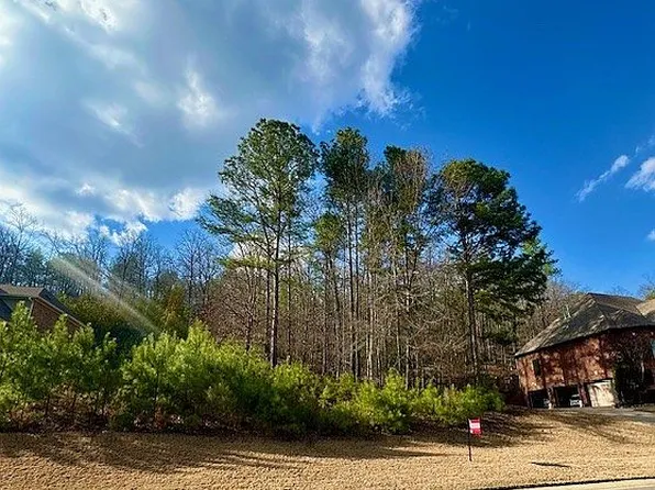 1441 Stoneykirk Rd, Pelham, AL 35124