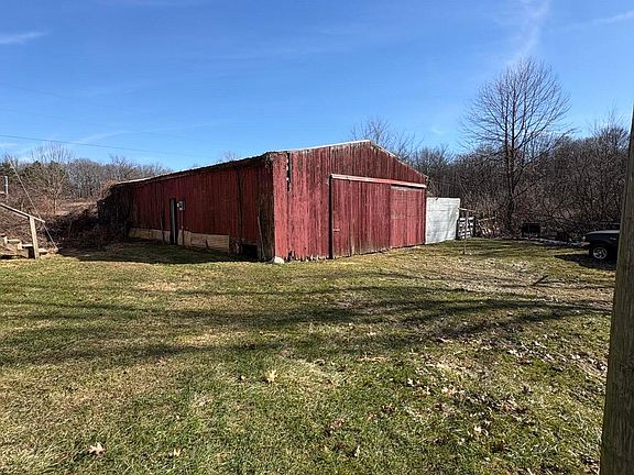 4th image of 54277 Day Rd