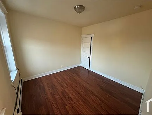 265 Sherman Ave #3R — Photo 4