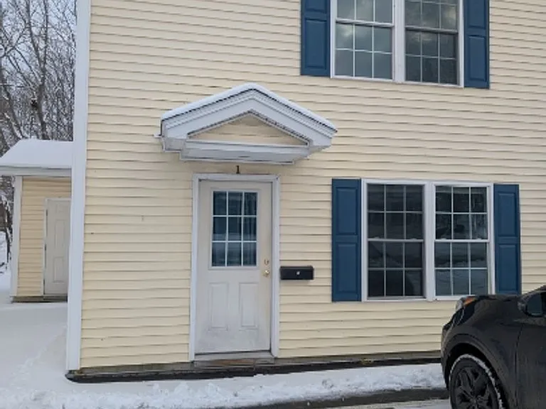 614 Main St — Photo 1