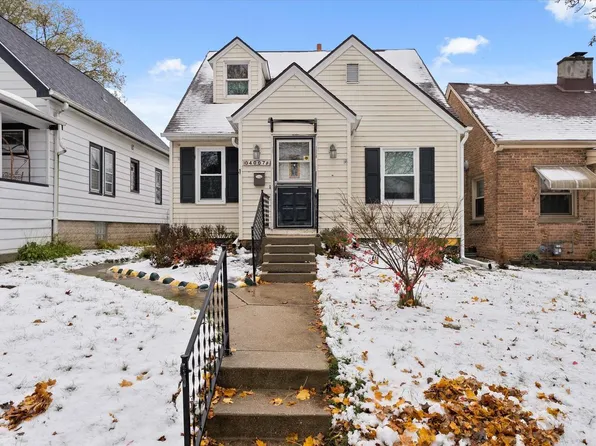 4007 South 2nd STREET, Milwaukee, WI 53207