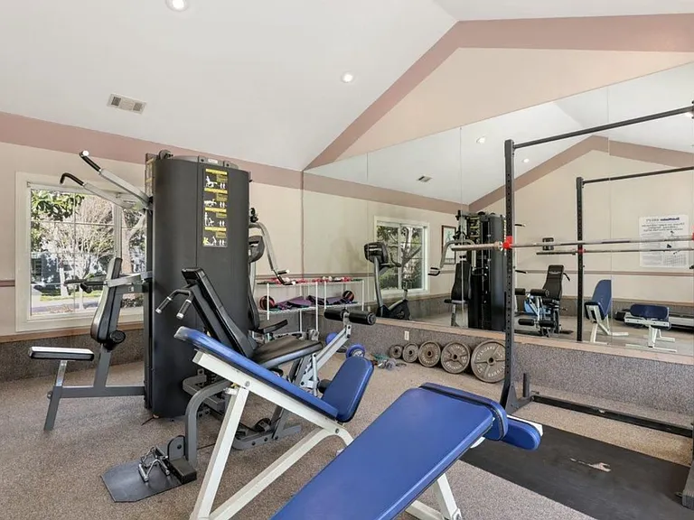 7635 Canyon Meadows Cir #B — Photo 10