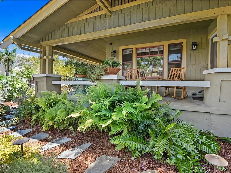 773 Orizaba Ave — Photo 8