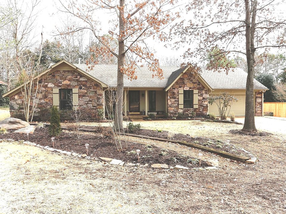 1st image of 2970 Sandy Creek Dr