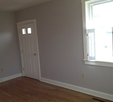 3rd image of 671 Hollywell Ave
