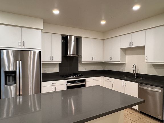 4th image of 1204 Nolita