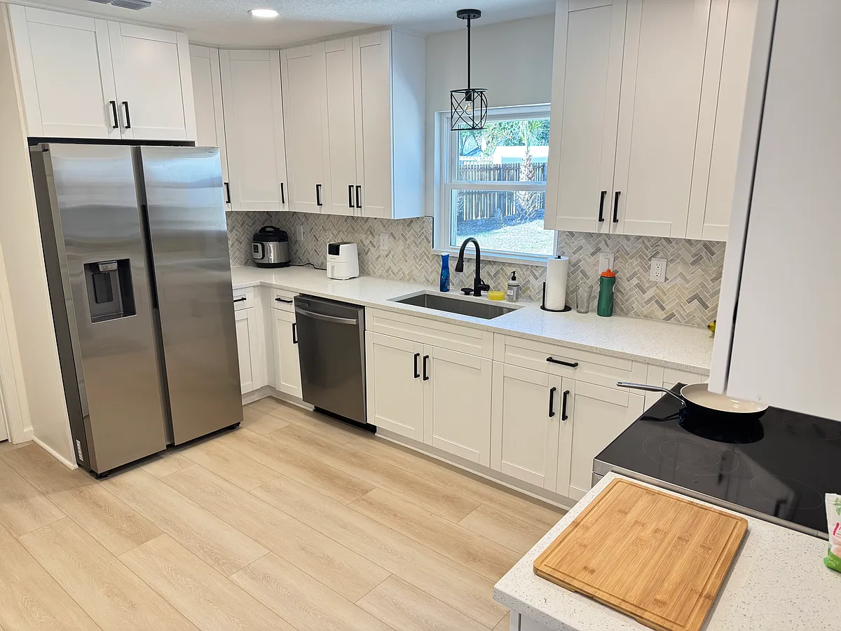 Building Photo - 12769 Serenade Cir S