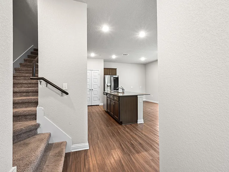 8201 Frida Bnd — Photo 8