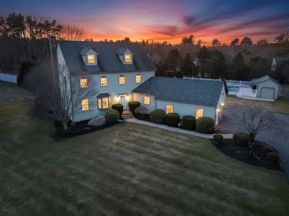 17 Stoneybrook Rd, North Grafton, MA 01536