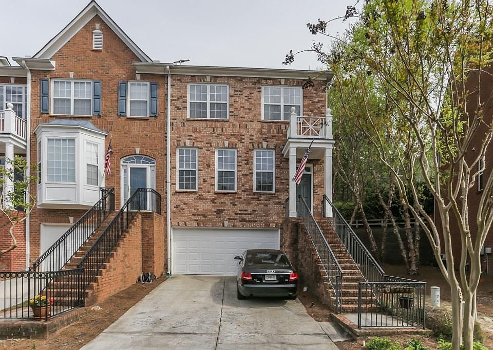 1st image of 1742 Highlands View Dr SE #10