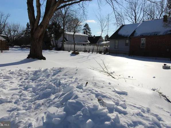 0 Apple St, Marcus Hook, PA 19061