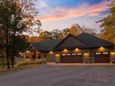 20060 Vine St, Shorewood, MN, 55331