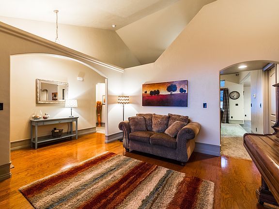 3rd image of 15142 S Eagle Crest Dr