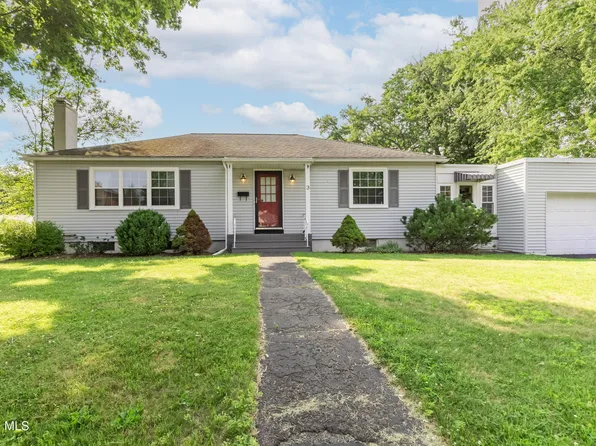 3 Fordham Court, Albany, NY 12209