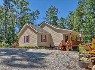 401 Newton Rd, Pickens, SC 29671