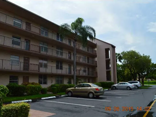 7800 NW 18th St APT 307, Pompano Beach, FL 33063