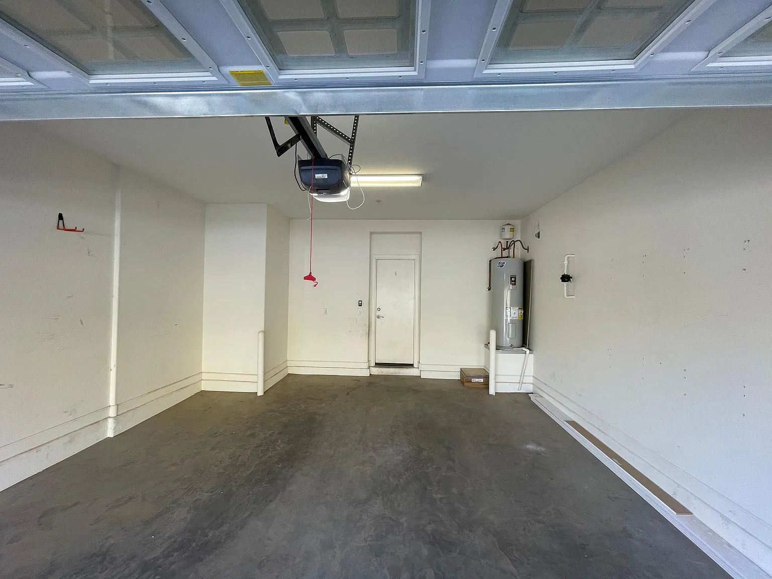 2150 W Alameda Rd — Photo 4