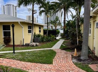 2637 W Way #20, West Palm Beach, FL 33404