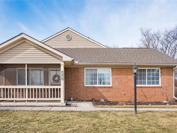 3742 Colony Hill Dr, Zanesville, OH 43701