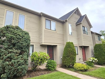 155 Village Square Drive APT 13, New Britain, CT, 06053