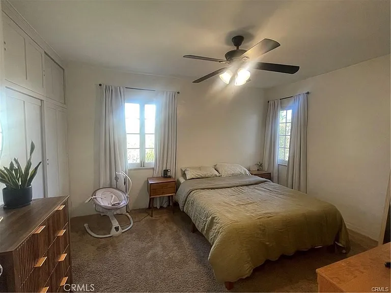 4586 Sunnyside Dr — Photo 21