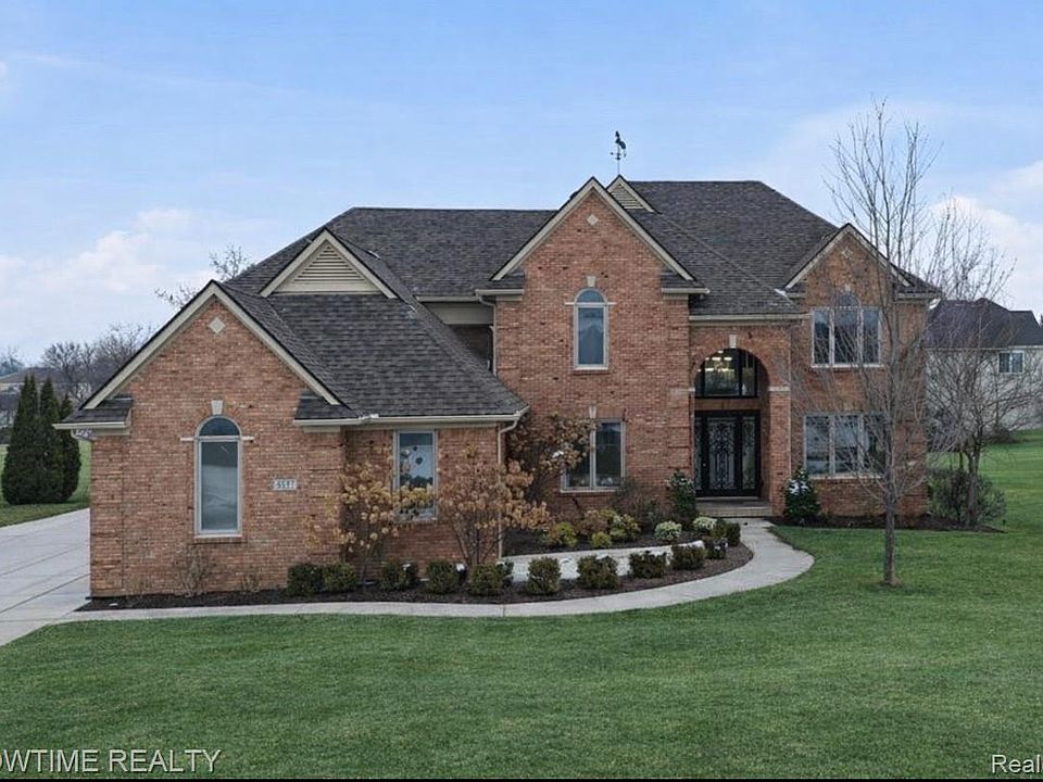 1st image of 4157 Springbrook Dr