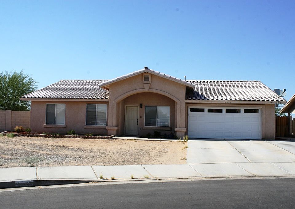 1st image of 8530 E 25th St