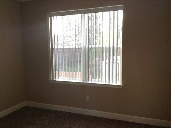 3rd image of 2280 South Dr Unit 1