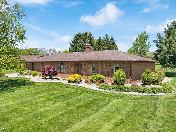 3rd image of 2615 Canaan Dr
