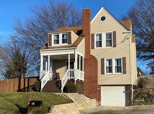126 Ridgecrest Rd, Wheeling, WV 26003
