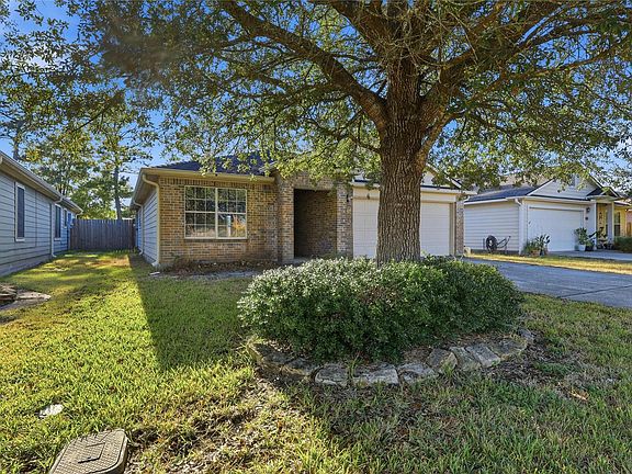 3rd image of 28807 Trinity River Dr