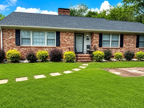 852 John B White Sr Blvd, Spartanburg, SC 29306