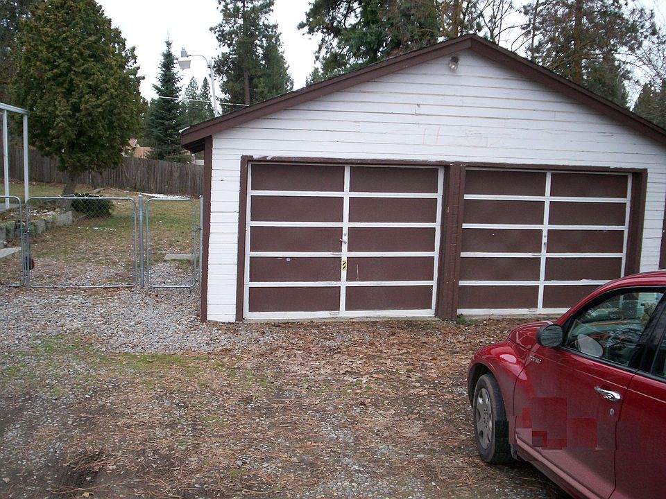 2nd image of 11202 E 16th Ave