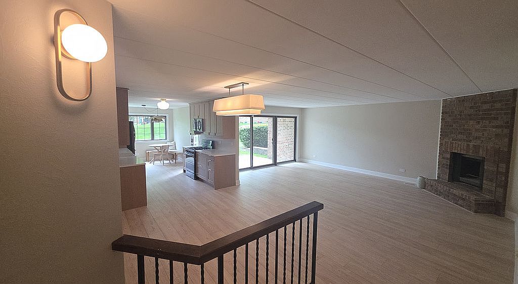 7703 W Oak Ridge Ct