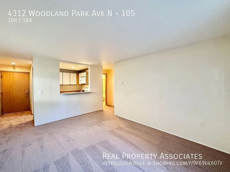 4312 Woodland Park Ave N #105 — Photo 6