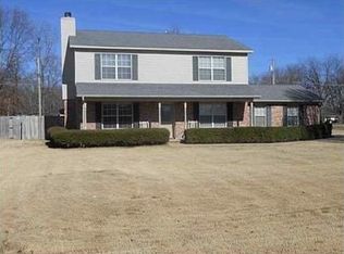 4 Crestwood Dr, Cabot, AR 72023