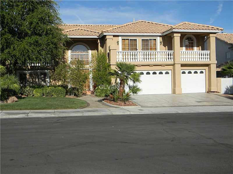 1st image of 3676 Dutch Valley Dr