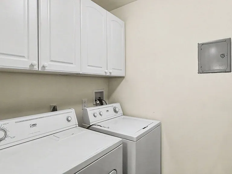 902 Dogwood Ct — Photo 23