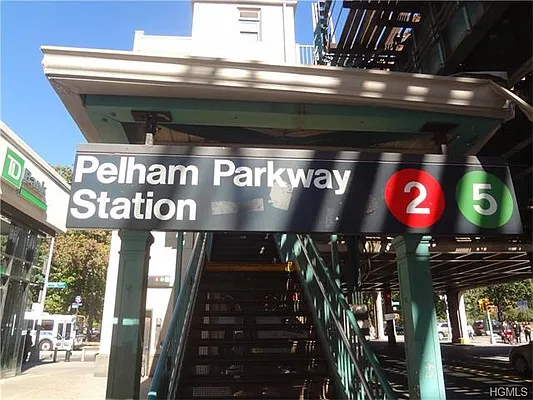 Sold by Gerard Desgranges Realty | media 37