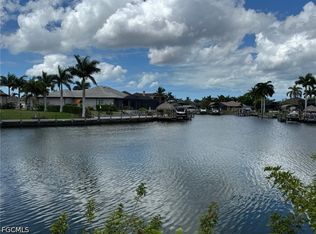 4232 SW 21st Place Cpe, Coral, FL 33914