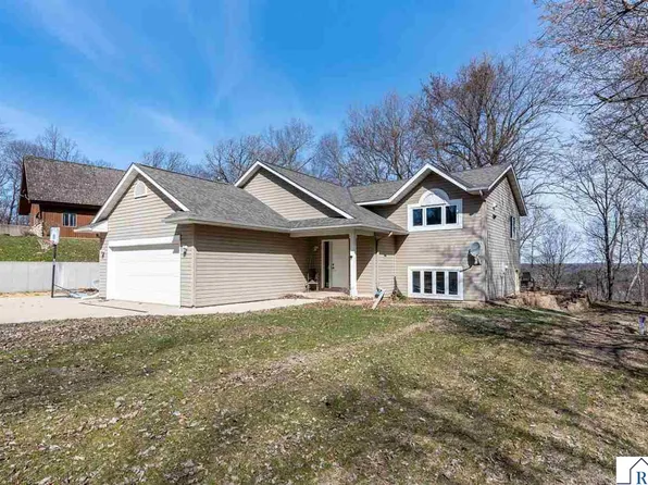 277 Red Ridge Rd, Good Thunder, MN 56037