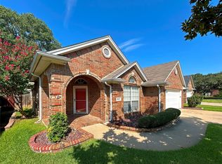 3657 Blue Spruce Dr, Euless, TX 76040