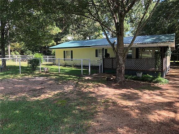 2nd image of 1055 Buttercup Ln