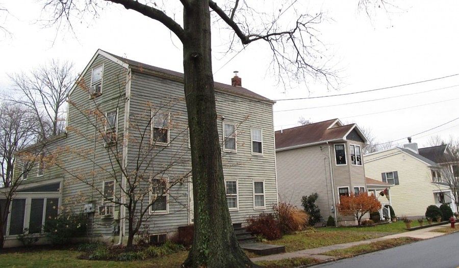 221 S Main St, Pennington, NJ 08534 Zillow