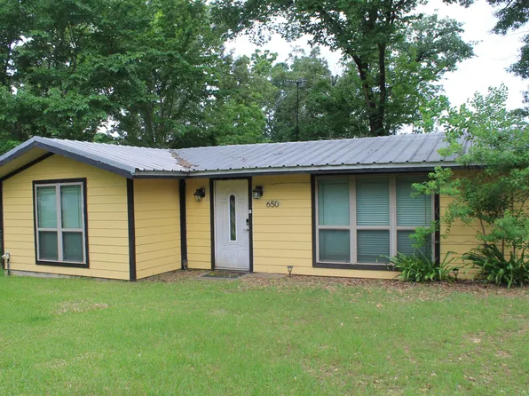 650 Crestwood Dr, Avinger, TX 75630