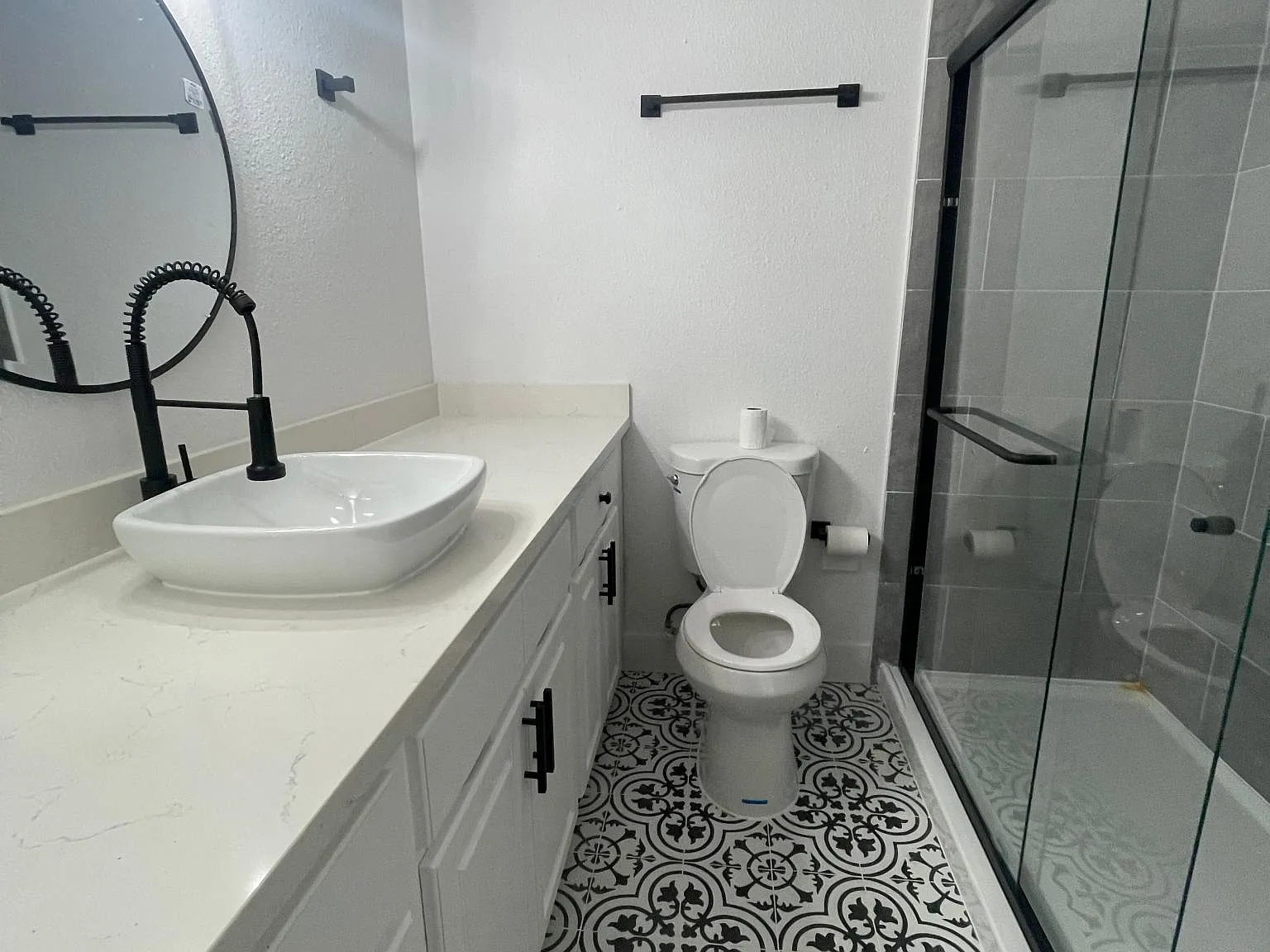 1437 Ponce De Leon Ave — Photo 3