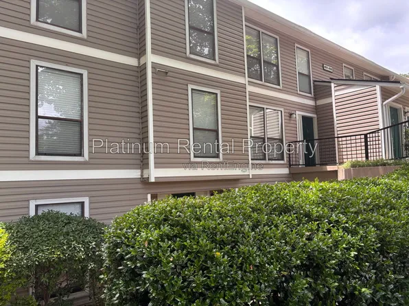 402 Wynnes Ridge Cir SE, Marietta, GA 30067