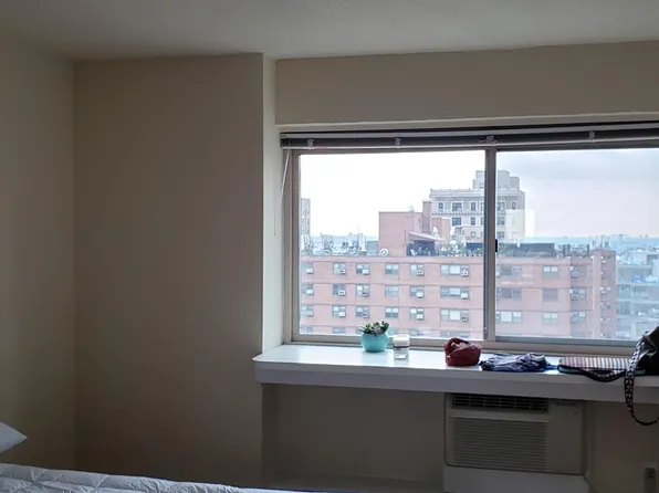 2101 Chestnut St APT 1713, Philadelphia, PA 19103